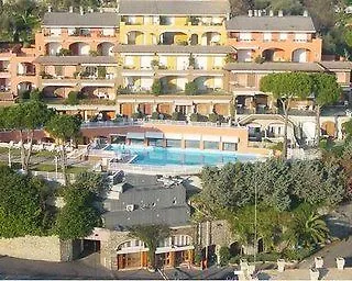 23 Portofino Est